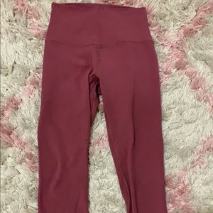 Lululemon so merlot align 4